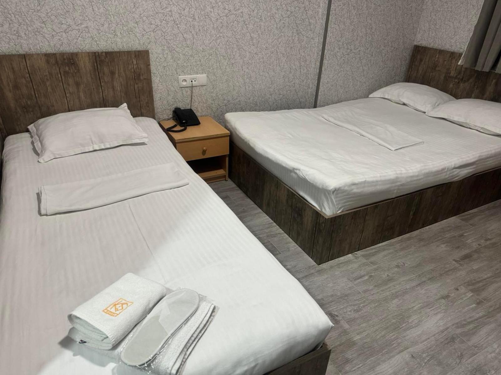 Hotel Skib Tbilisi Bagian luar foto