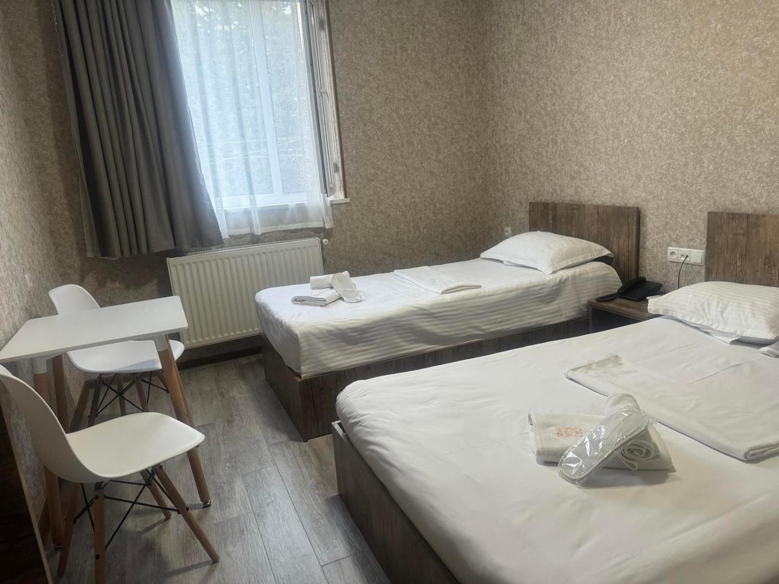Hotel Skib Tbilisi Bagian luar foto